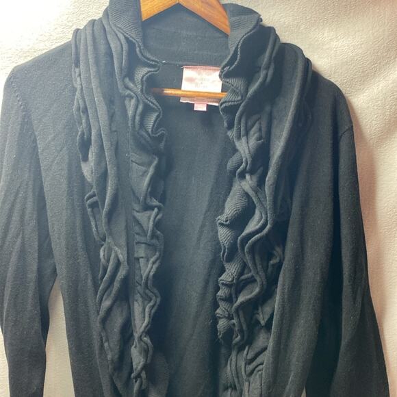 Romeo & Juliet Couture black ruffle front cardigan size medium - Picture 2 of 4